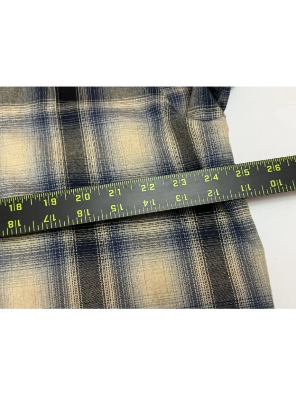 Banana Republic Classic Plaid Button Up Shirt Men Large Blue Beige Cotton